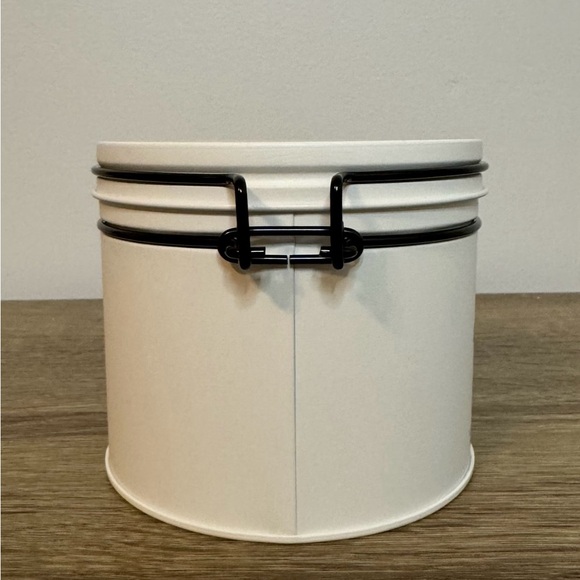 NEW RARE Chanel N°5 The Bath Tablet Factory 5 Collection Tin 10 Tabs/Bag/Booklet - Picture 8 of 17